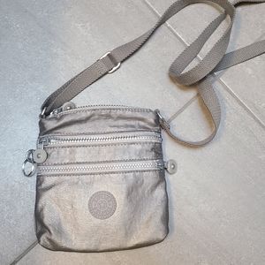 Kipling purse